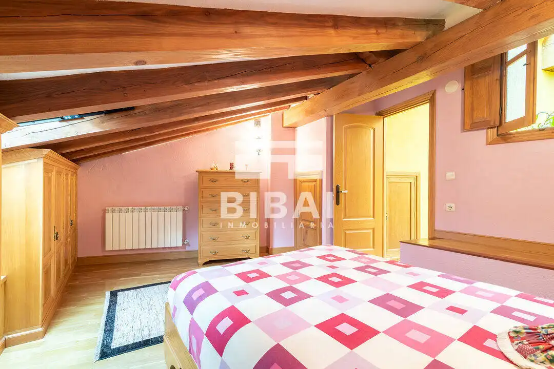 Habitación de Casa o chalet en venta en Eskoriatza con Calefacción y Terraza