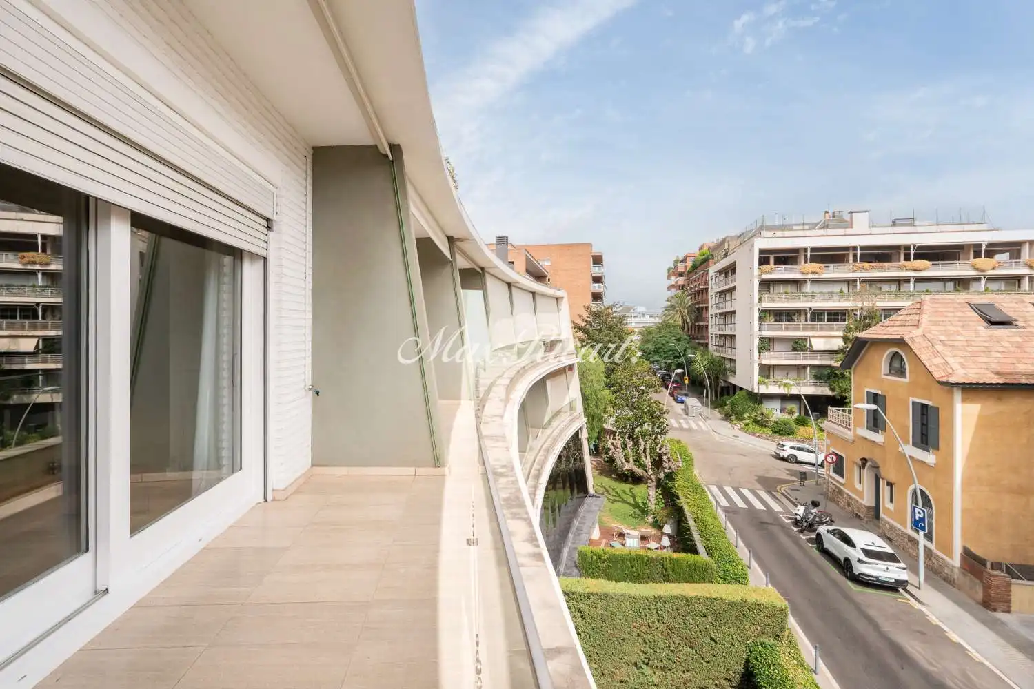 Vista exterior de Àtic de lloguer en Barcelona amb Aire condicionat, Calefacció i Terrassa
