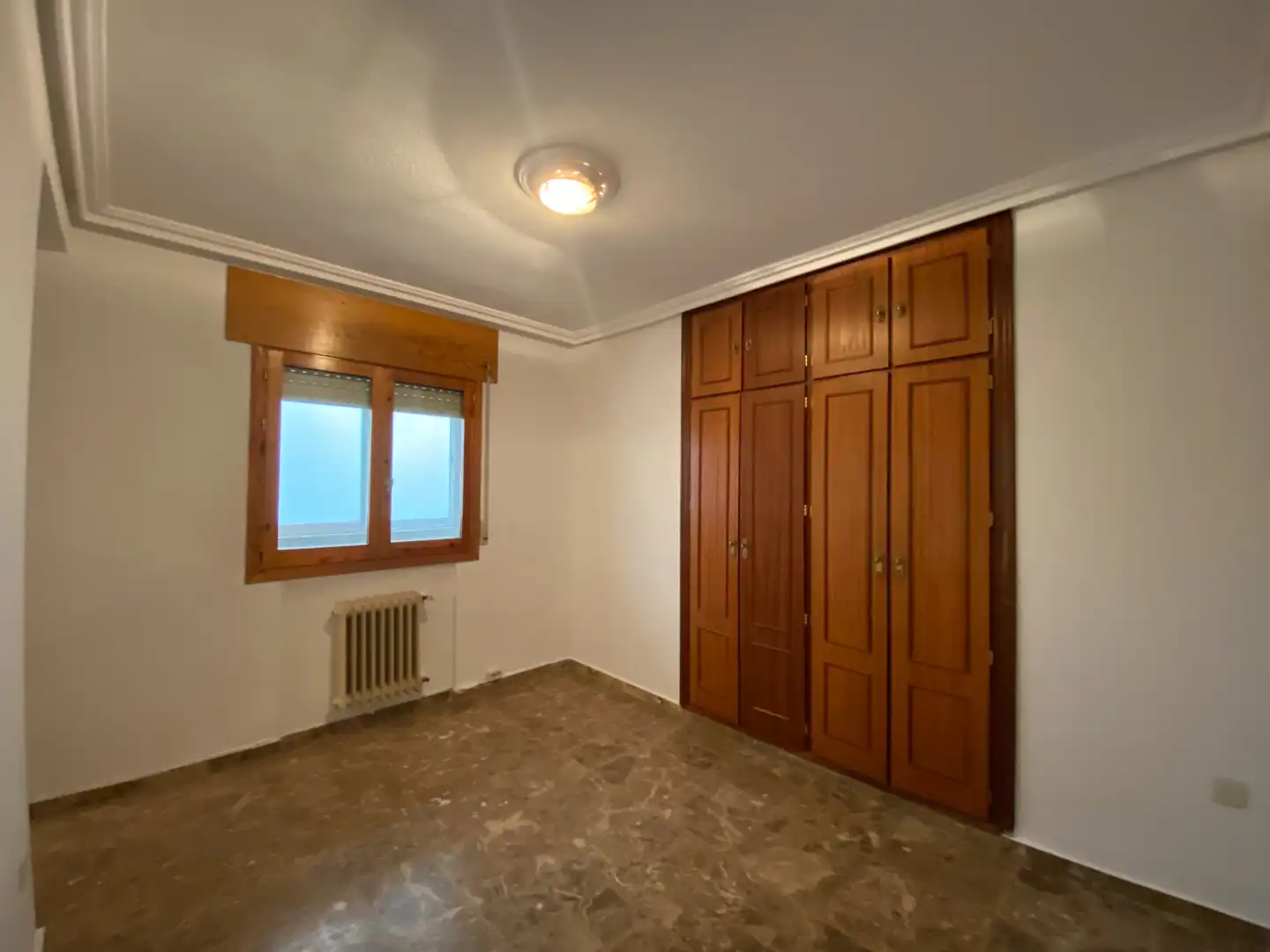 Habitación de Piso en venta en Ciudad Real con Calefacción, Terraza y Balcón