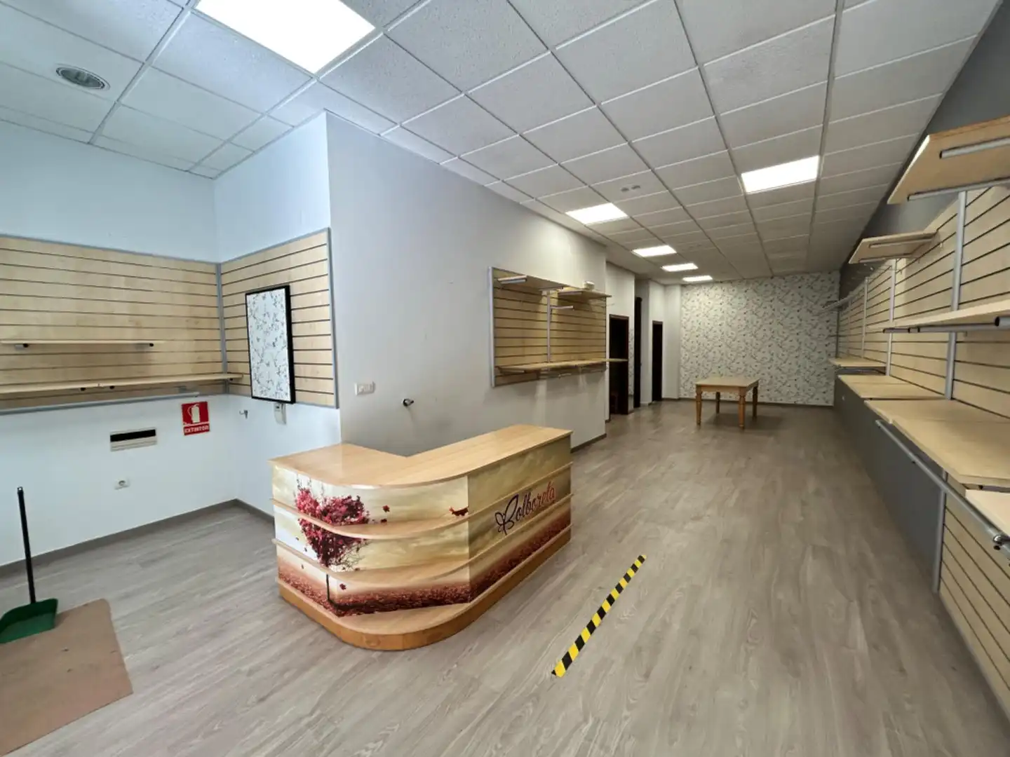Business premises to rent in Boiro, imagen 6