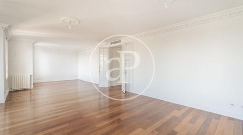 Photo 3 of Flat to rent in Calle Velázquez, El Viso, Madrid