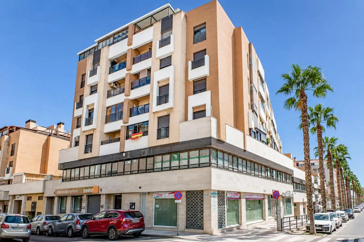 Vista exterior de Piso en venta en Roquetas de Mar con Aire acondicionado y Terraza