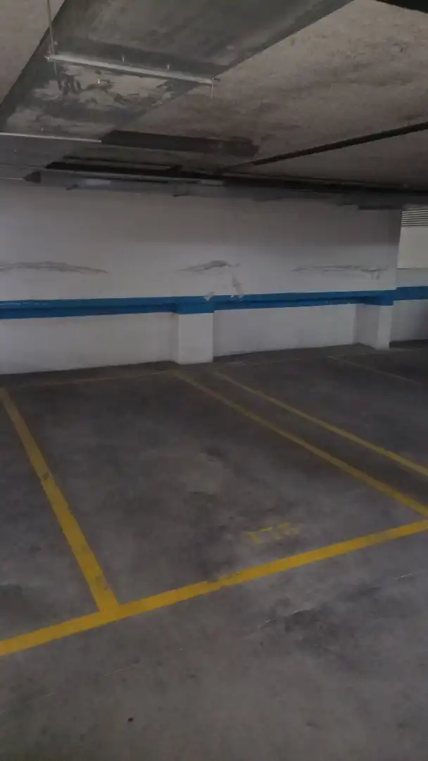Parkplatz von Garage zur Miete in Alcobendas