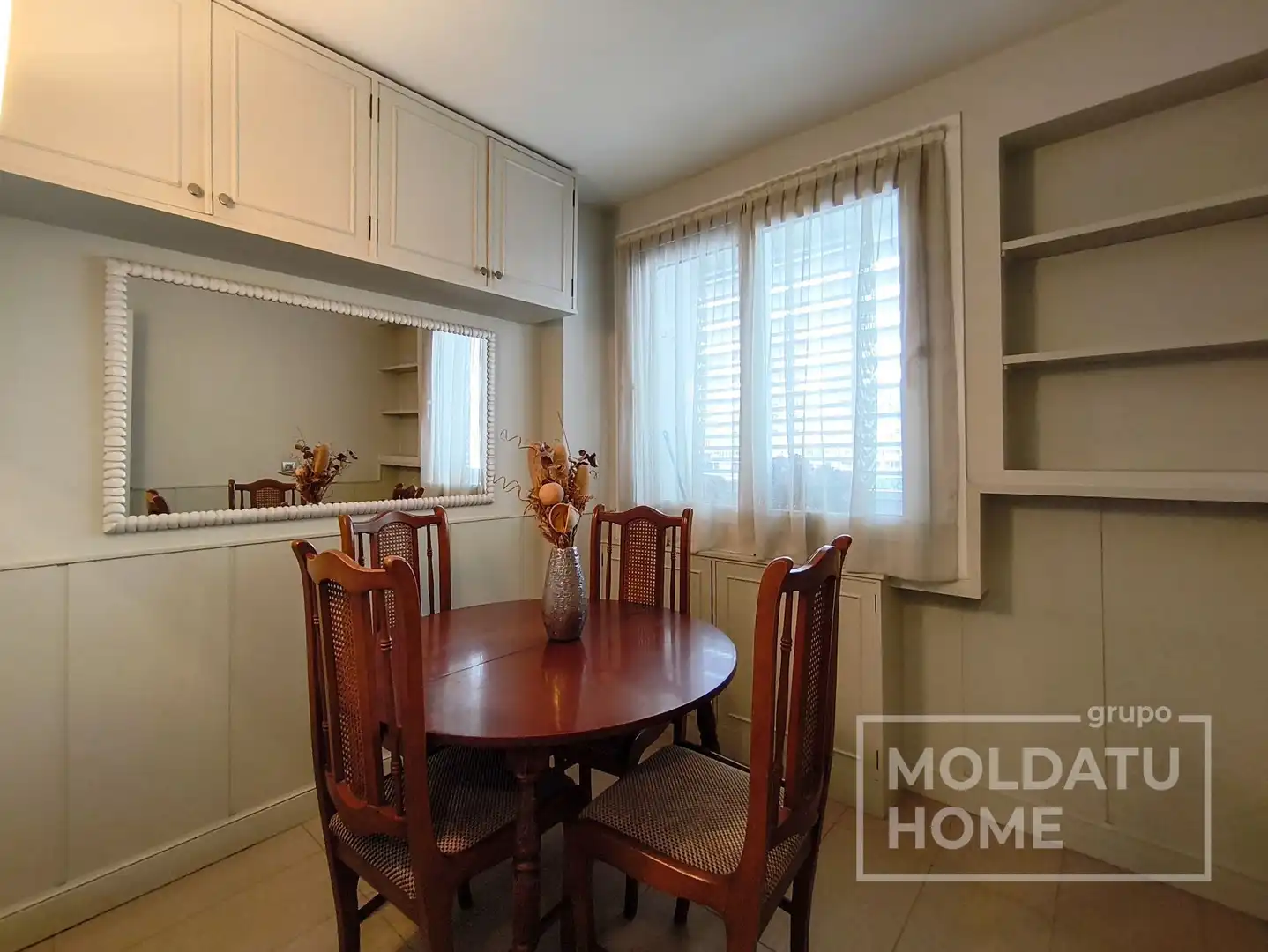 Comedor de Piso en venta en Errekalde