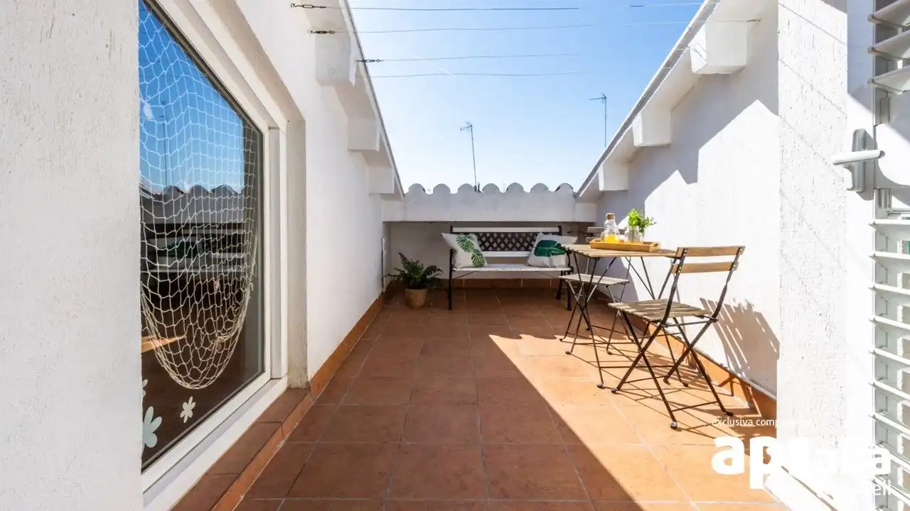 Terrassa de Casa o xalet en venda en Terrassa amb Aire condicionat, Calefacció i Jardí privat