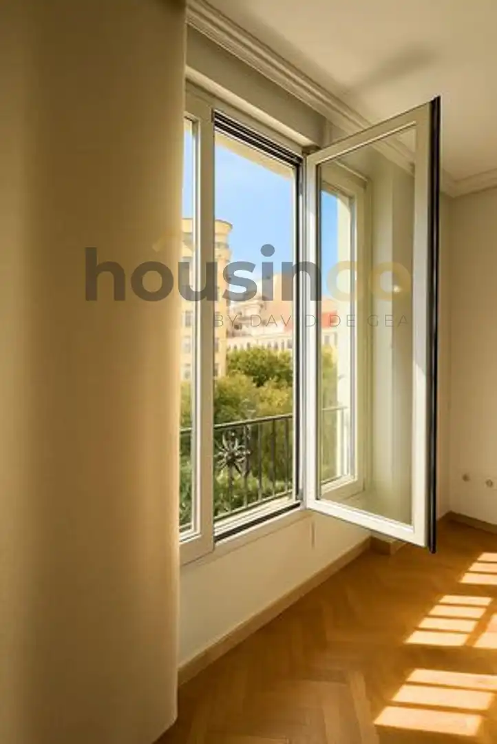 Schlafzimmer von Wohnung zum Verkauf in Madrid mit Klimaanlage, Heizung und Terrasse