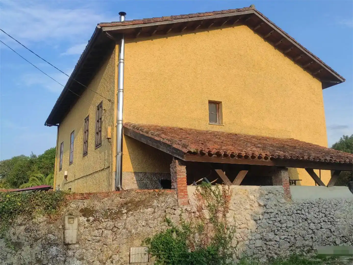 Vista exterior de Casa o xalet en venda en Llanes