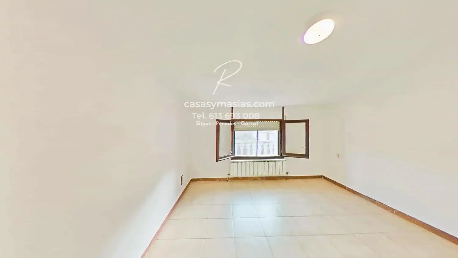 Sala d'estar de Edifici en venda en Jorba