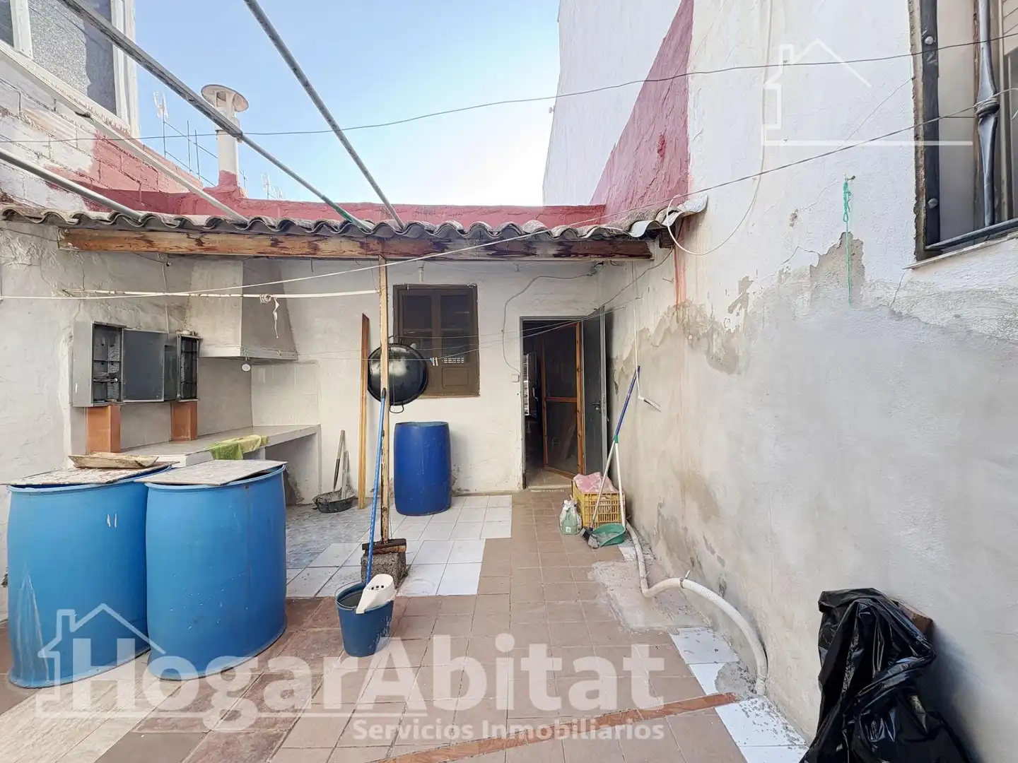 Vista exterior de Casa o chalet en venta en Tavernes de la Valldigna con Terraza, Trastero y Amueblado