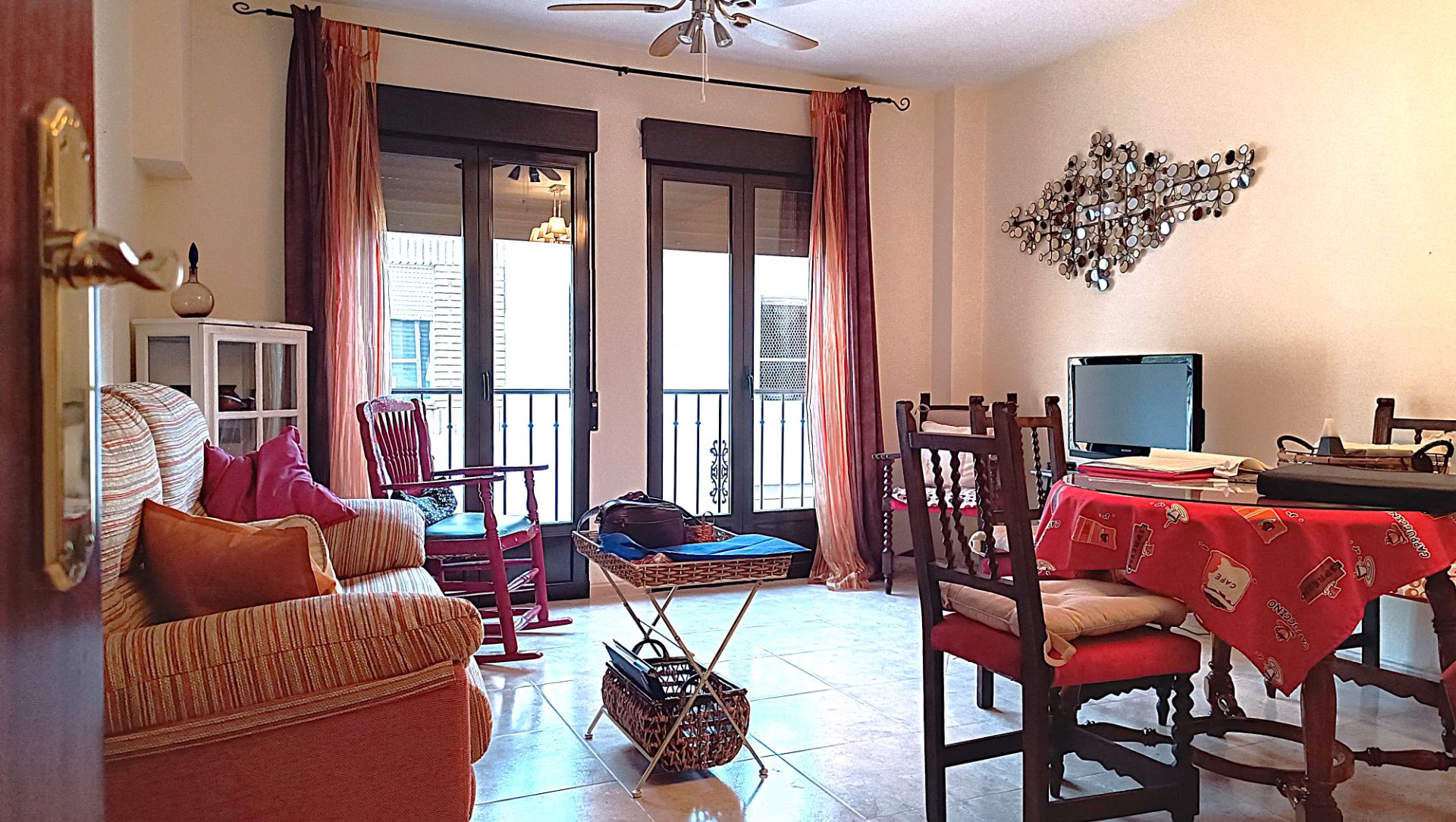 Sala d'estar de Pis en venda en Pegalajar amb Traster, Moblat i Forn