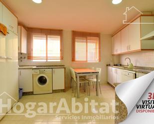 Kitchen of Flat for sale in Gandia  with Air Conditioner, Terrace and Balcony