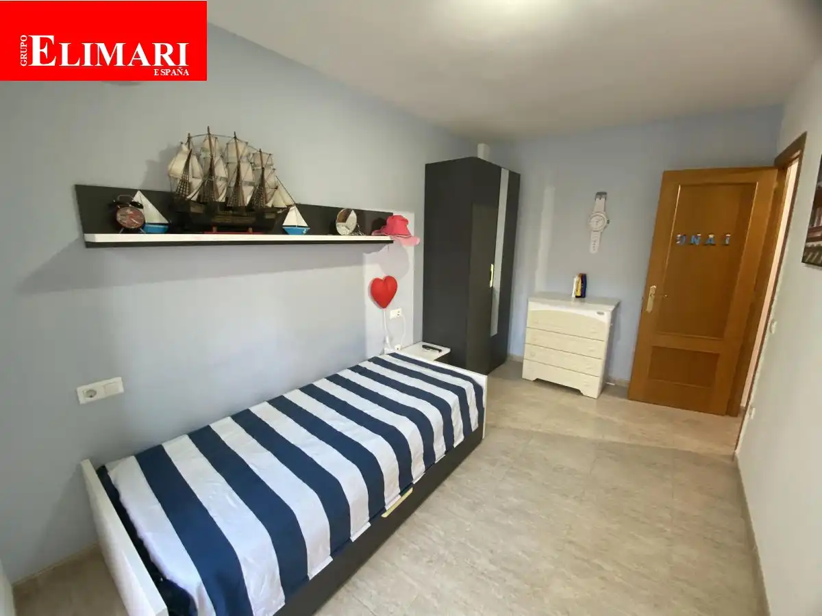Habitación de Apartamento en venta en La Ràpita con Aire acondicionado, Calefacción y Terraza