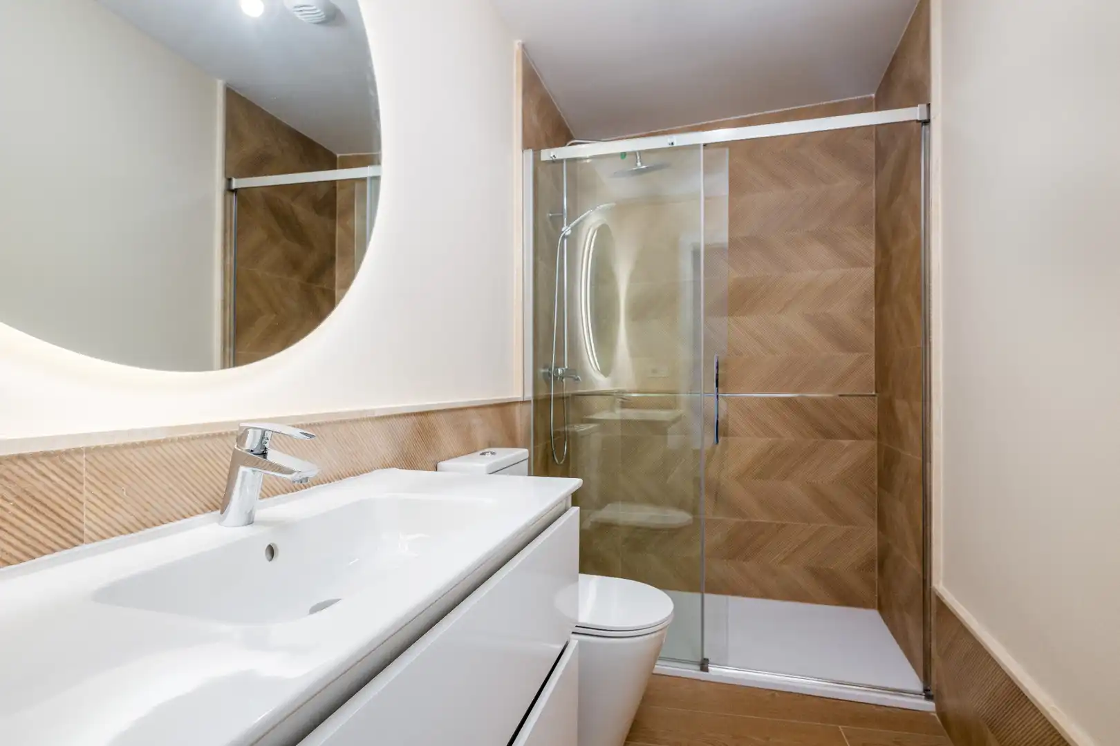 Planta baja en venta en Calle San Agustín, 13, Centro