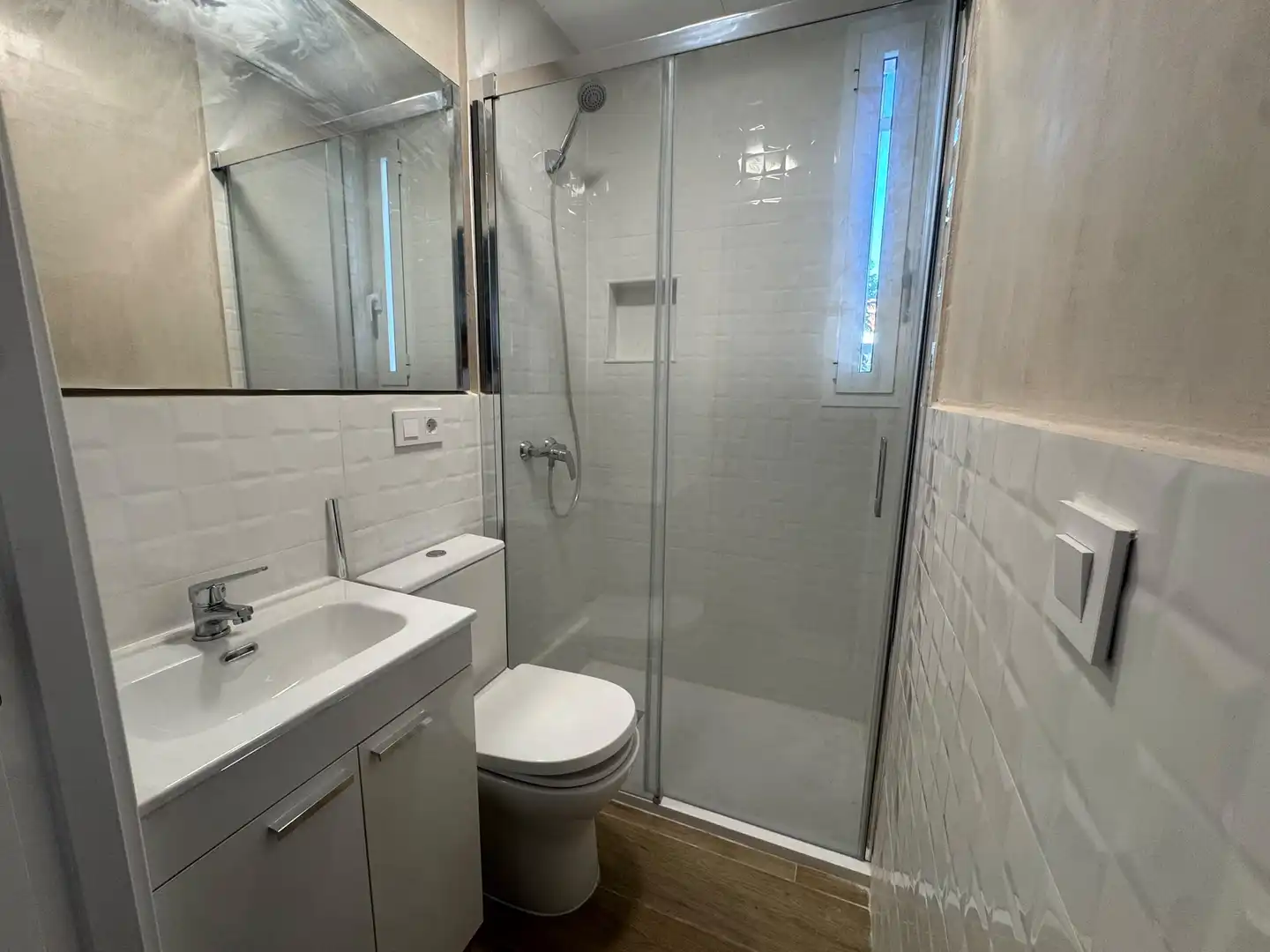 Bathroom of Flat for rent in Nervión
