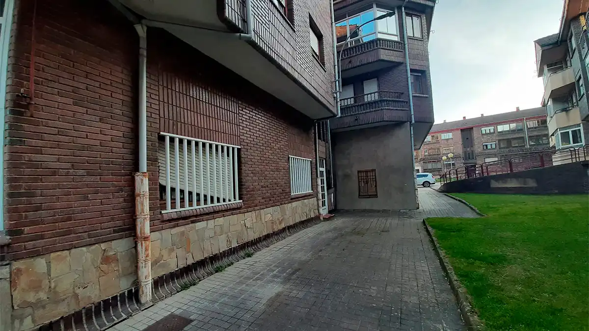 Parking de Piso en venta en La Robla 