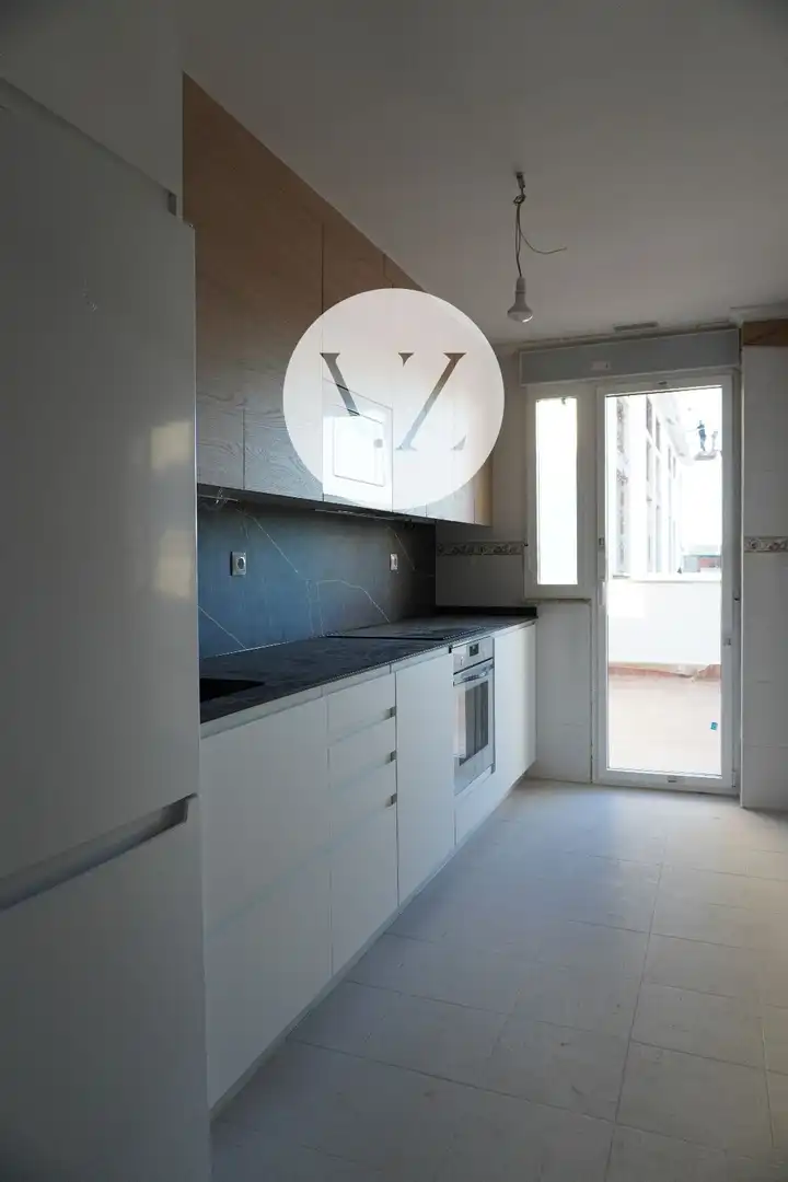 Küche von Wohnung zum Verkauf in Pelabravo mit Heizung, Privatgarten und Terrasse