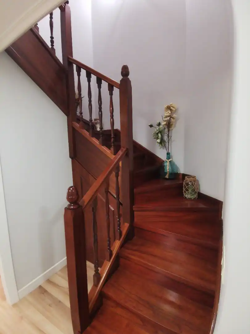 Houses for sale in Avilés  with Heating, Private garden and Parquet flooring