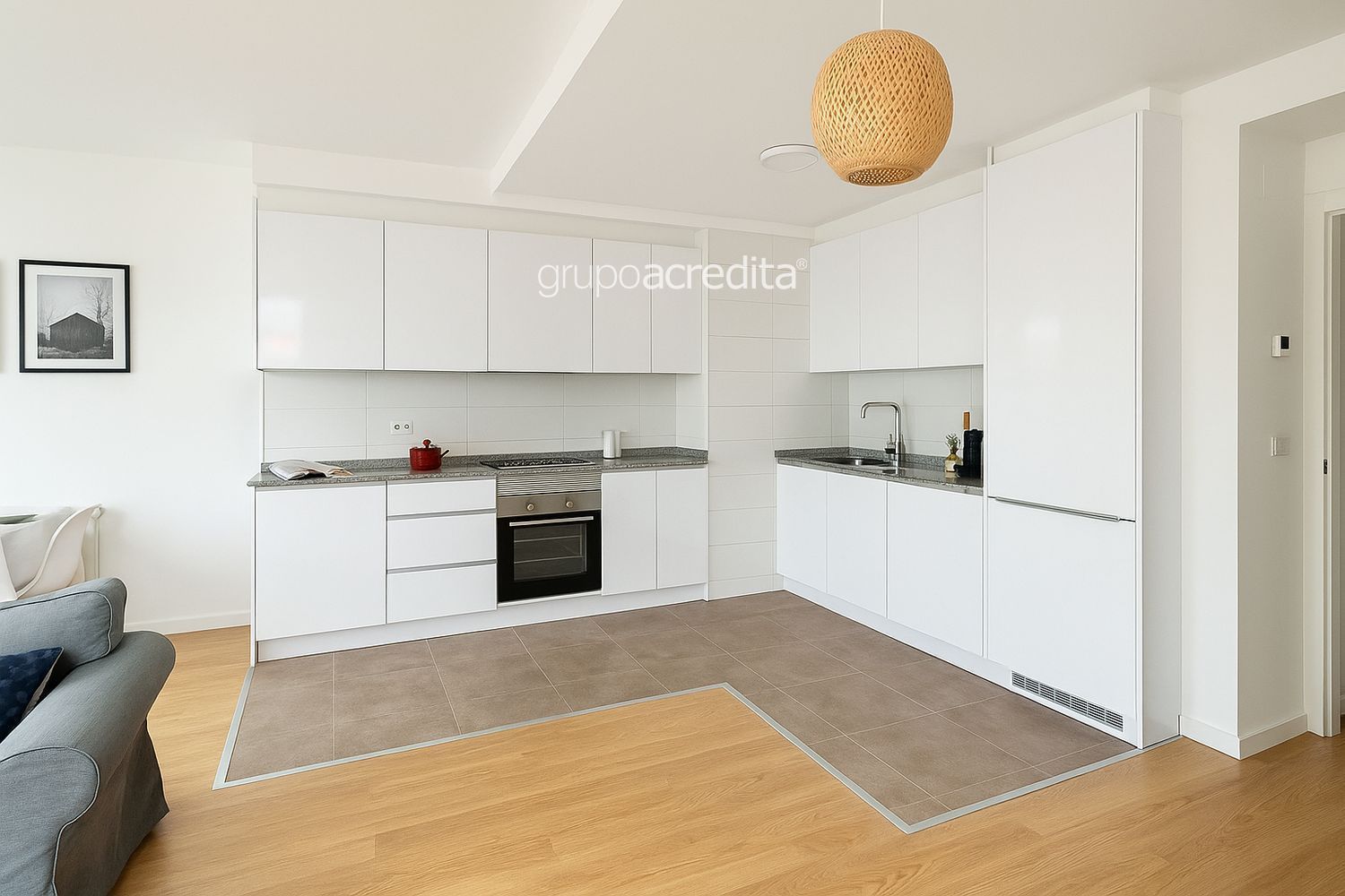 Cuina de Àtic en venda en Ames amb Calefacció, Parquet i Traster