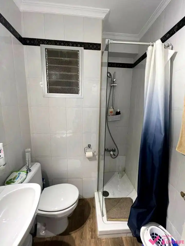Piso de alquiler en Nalón, El Plantinar – Avda. La Paz - El Juncal