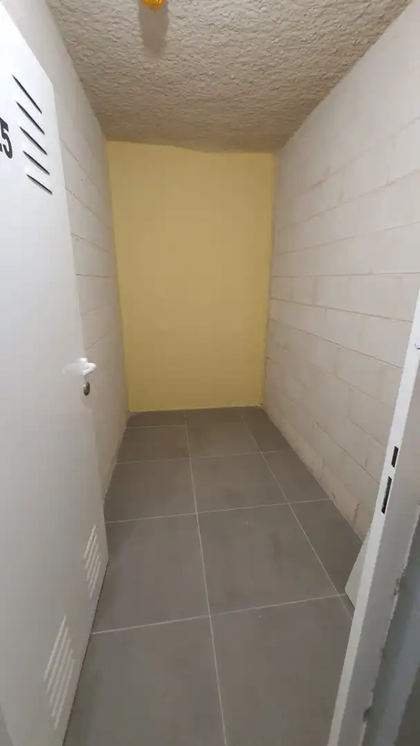 Trastero de alquiler en Avenida Torres Bellas, 2, Zona Centro Joven