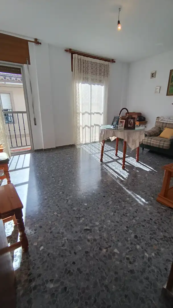 Piso en venta en Loja con Balcón