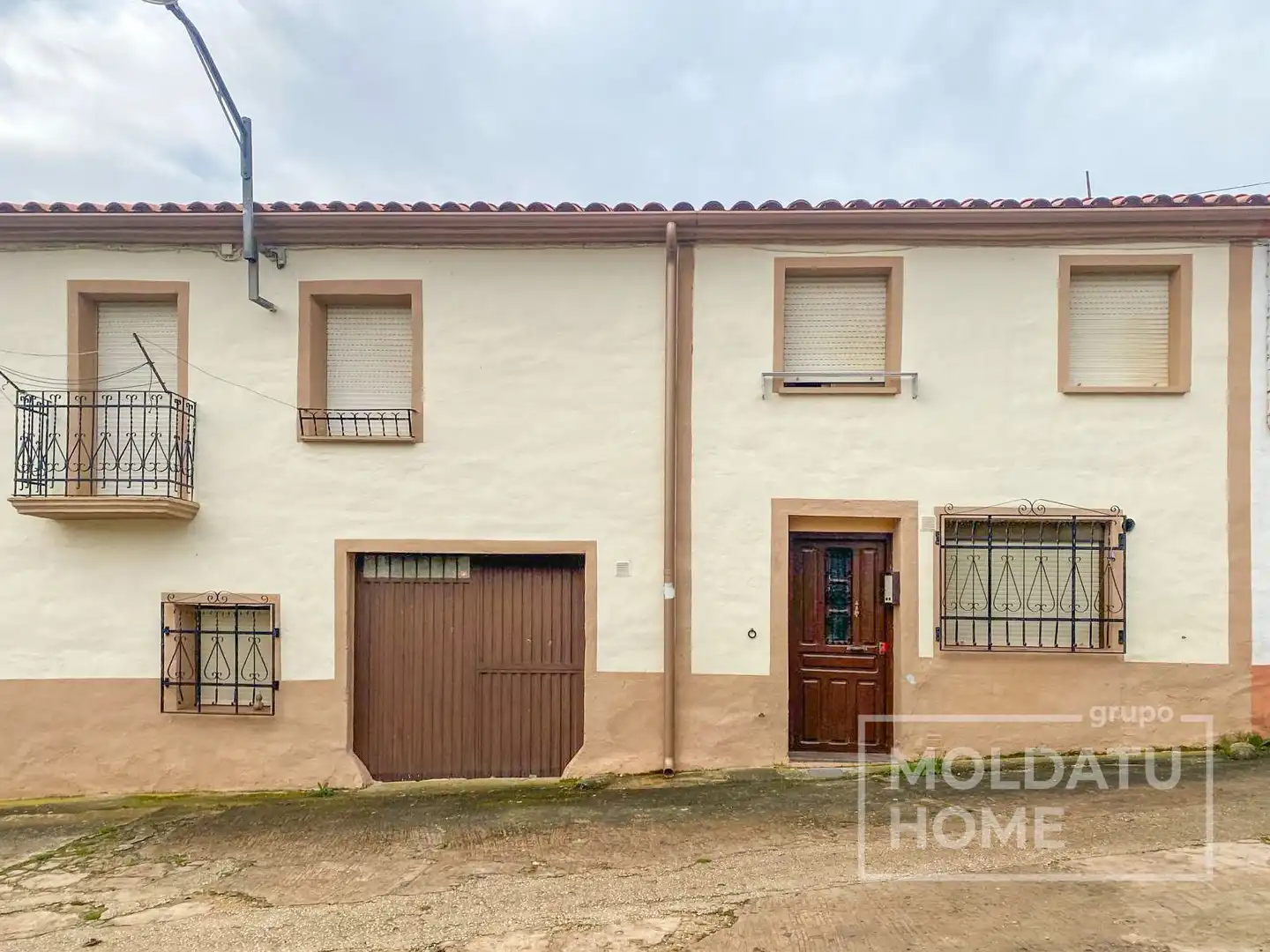 Vista exterior de Casa o xalet en venda en Desojo amb Calefacció i Traster