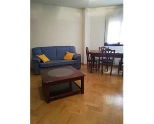 Living room of Flat for sale in  Toledo Capital  with Private garden, Parquet flooring and Swimming Pool