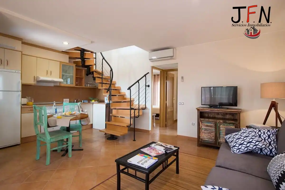 Bungalow with pool for sale in Calle Calle Majanicho, imagen 4