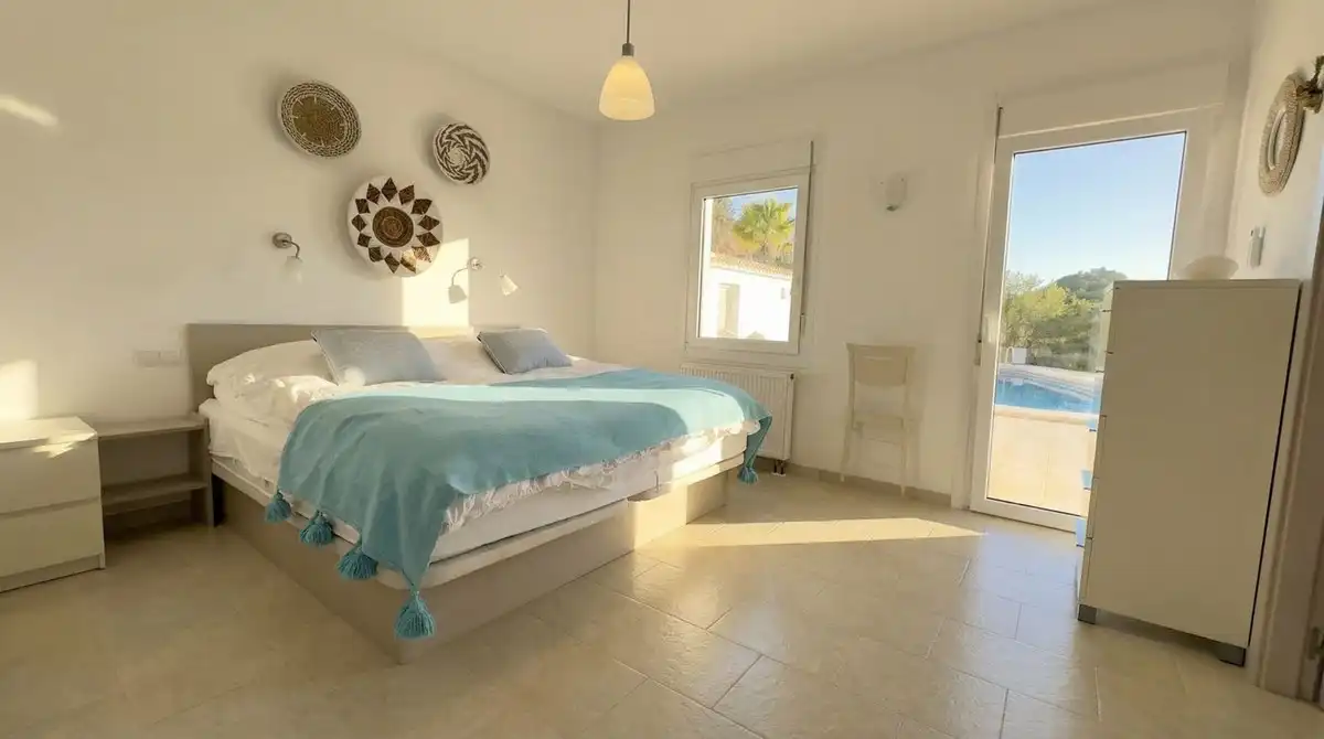 Detached house with pool for sale in Guaro, imagen 8