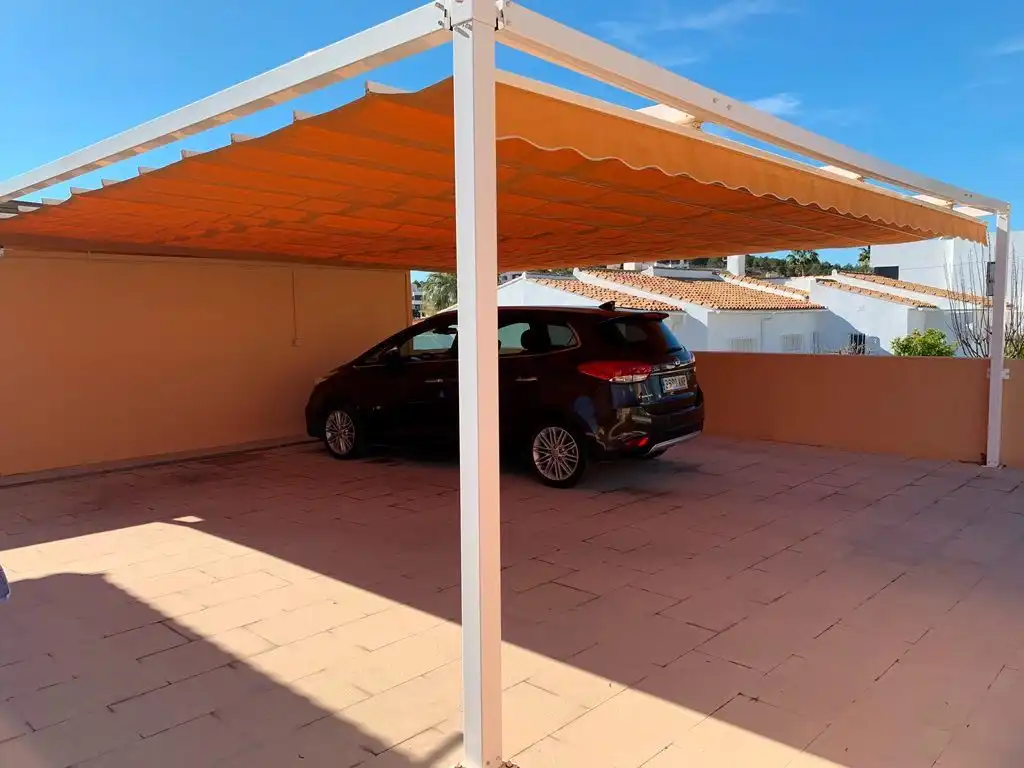 Parking of Houses for sale in L'Alfàs del Pi  with Air Conditioner, Heating and Private garden