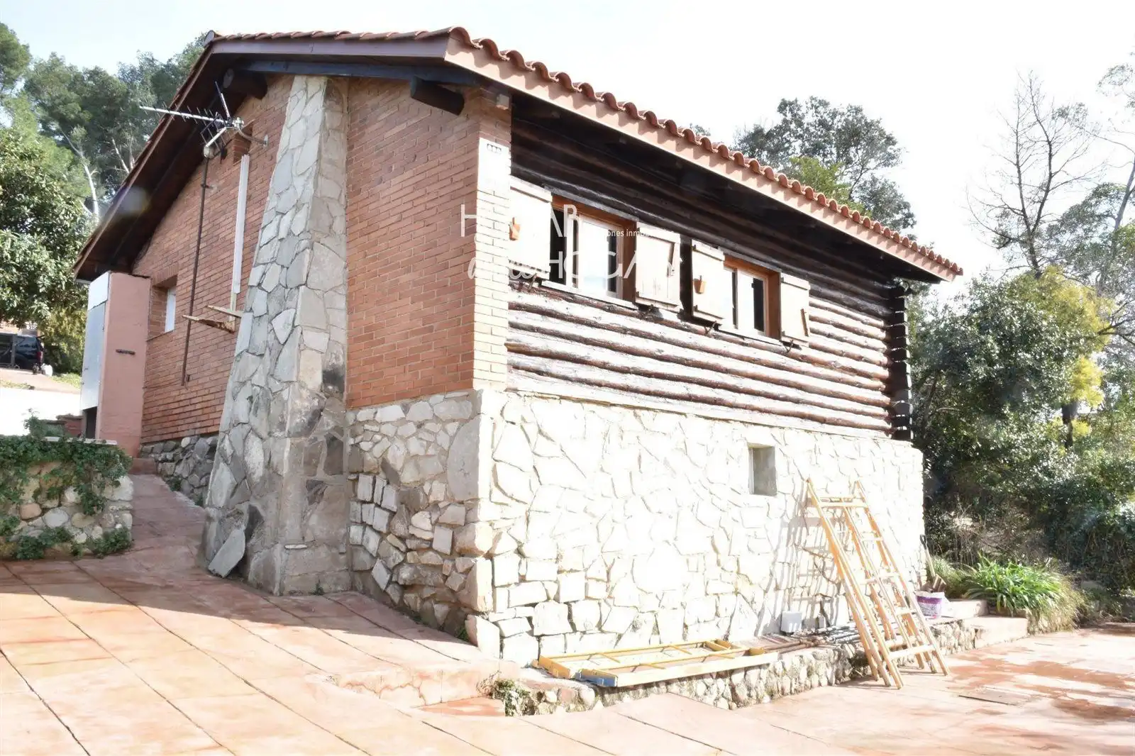 Vista exterior de Casa o xalet en venda en Piera amb Piscina