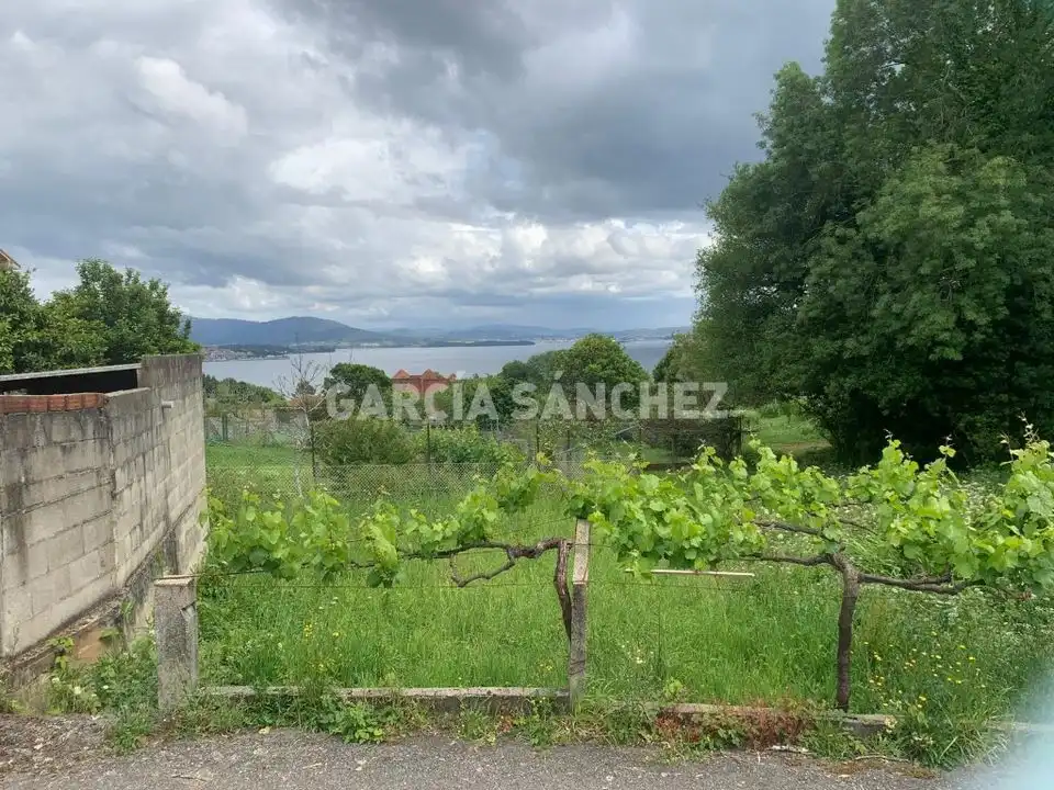 Residencial en venta en Boiro
