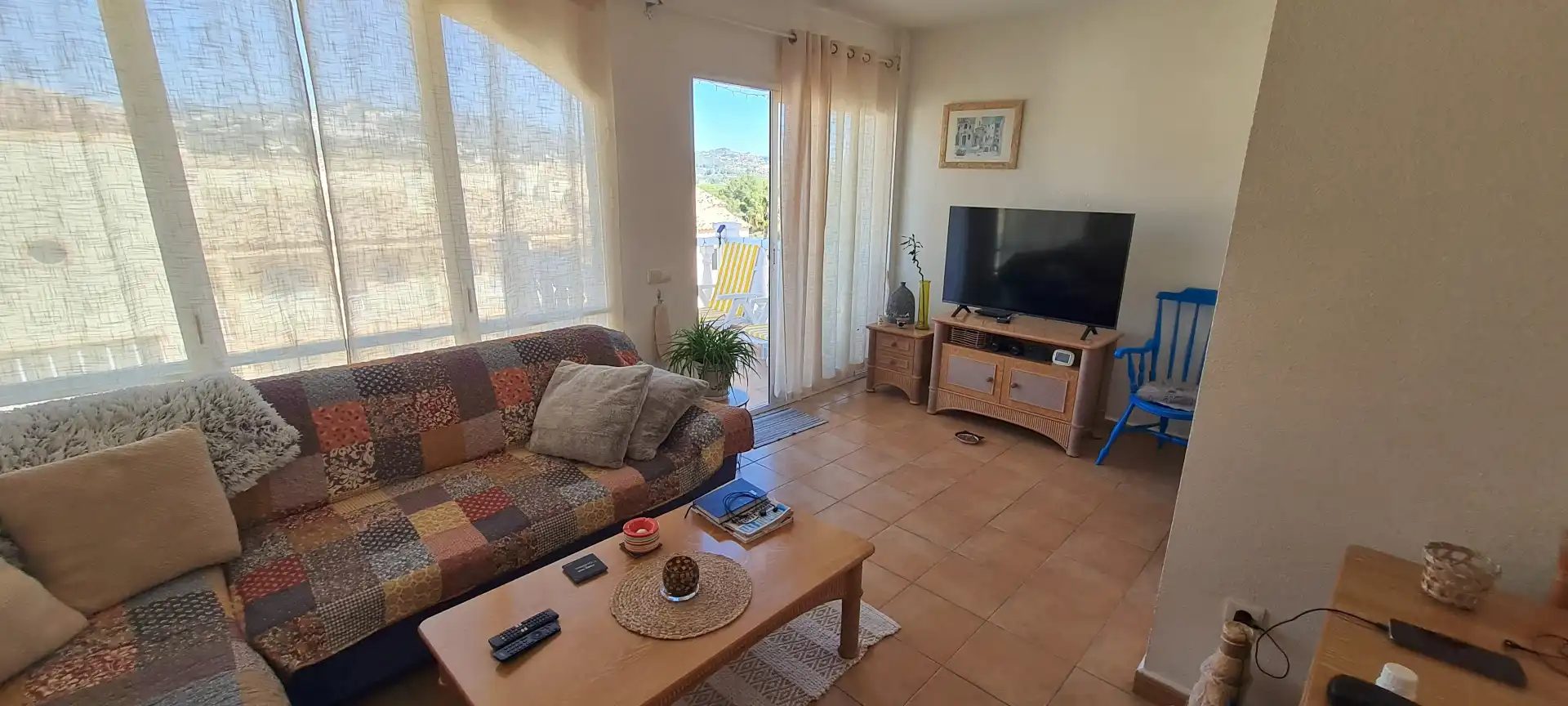 Sala d'estar de Apartament en venda en Calpe / Calp amb Aire condicionat, Calefacció i Terrassa