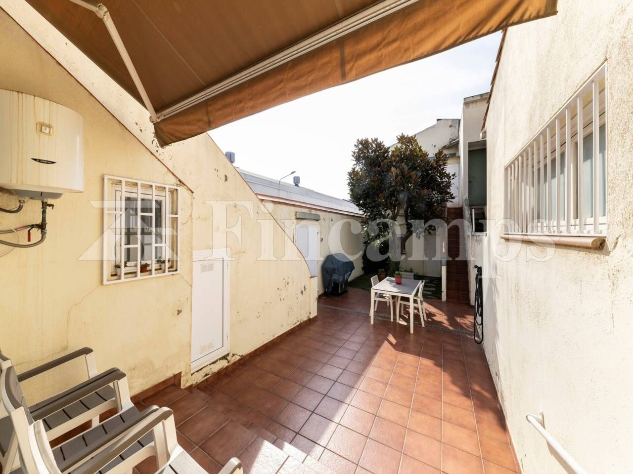 Terrassa de Casa o xalet en venda en Sabadell amb Calefacció i Jardí privat