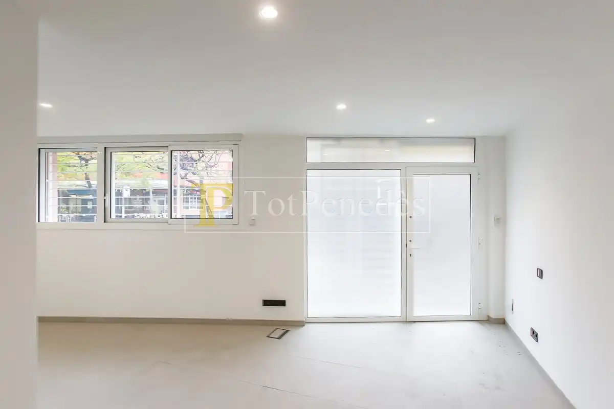 Planta baja en venta en Vilanova i la Geltrú con Aire acondicionado y Calefacción