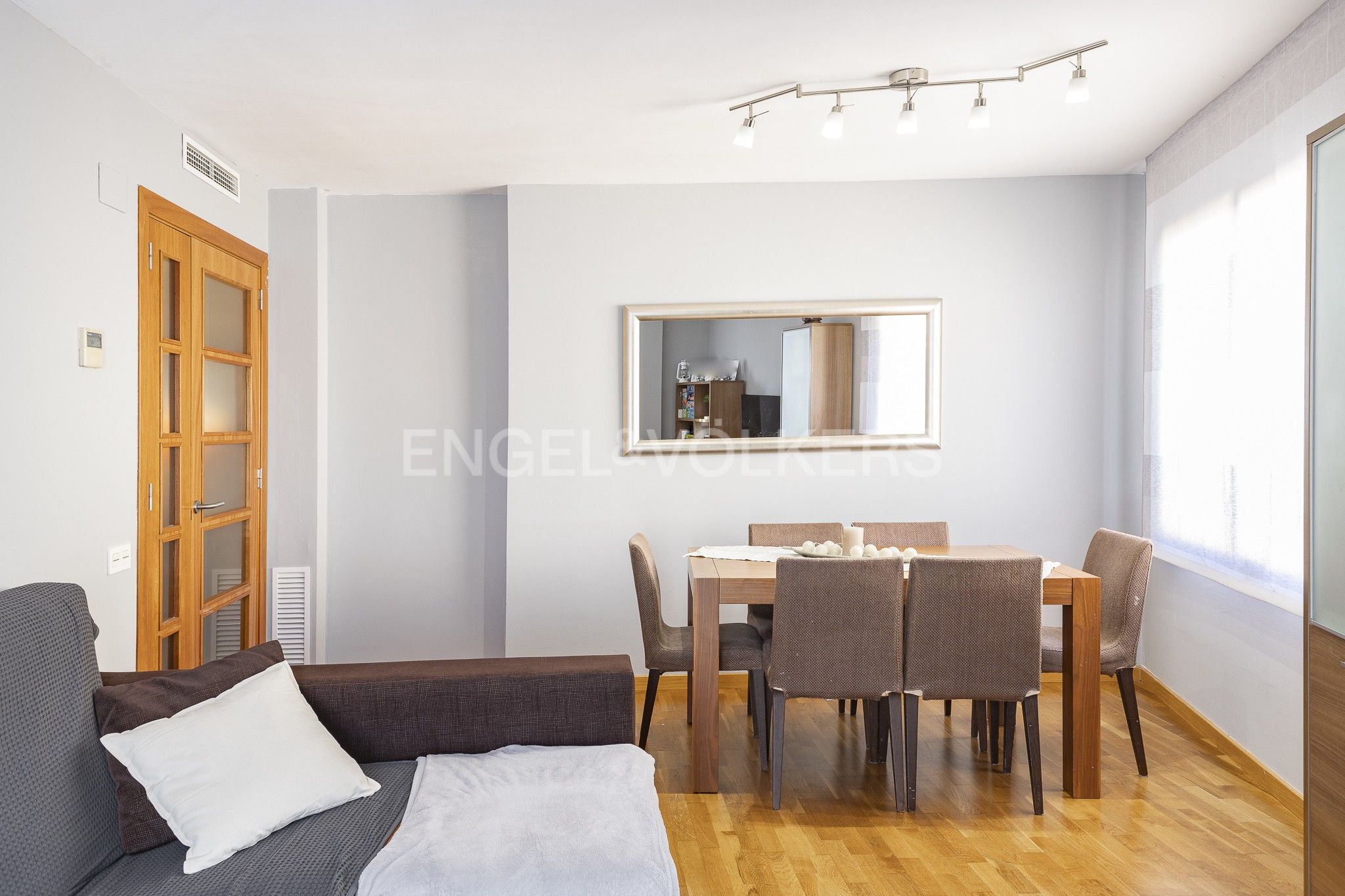 Menjador de Apartament en venda en Vilassar de Dalt amb Aire condicionat, Calefacció i Parquet