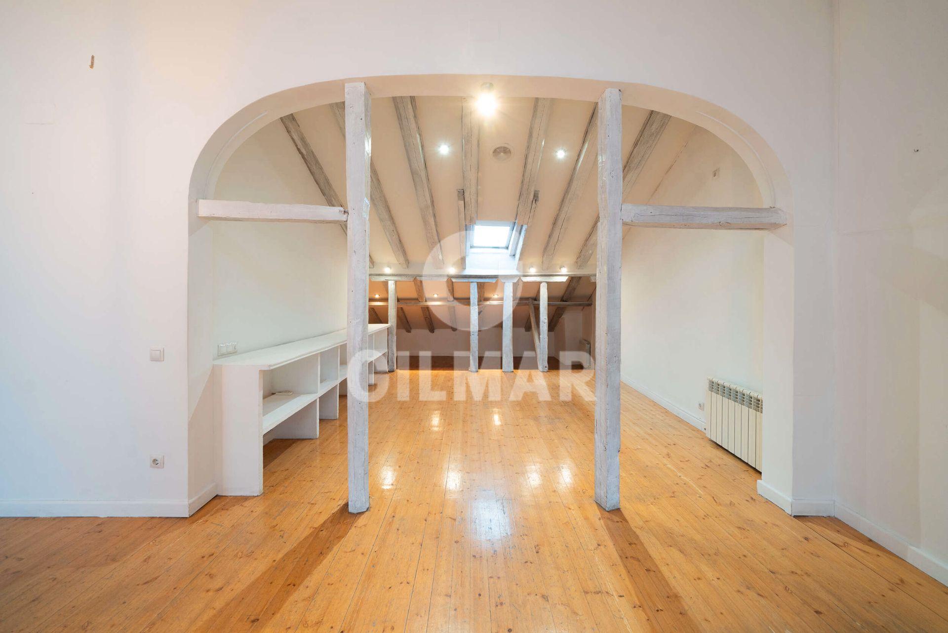Ático en venta en  Madrid Capital con Aire acondicionado, Calefacción y Terraza
