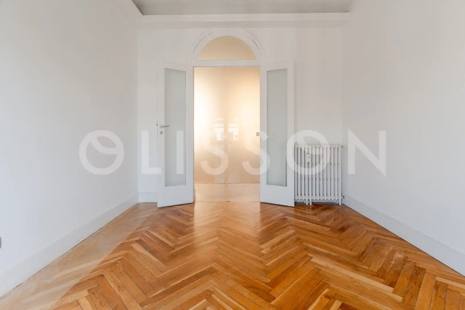 Flat for sale in Madrid  with Air Conditioner, Heating and Storage room