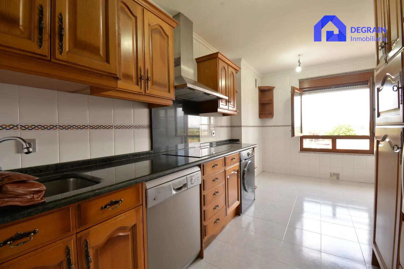 Cuina de Pis en venda en Siero amb Calefacció i Parquet