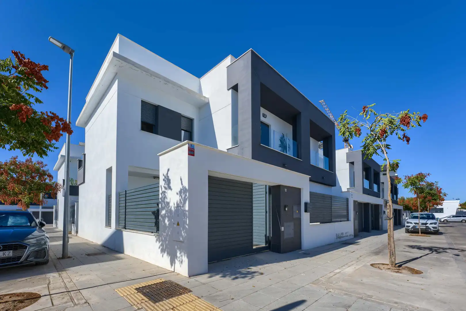 Casa pareada en venta en 12 Calle Josefina de la Torre Millares