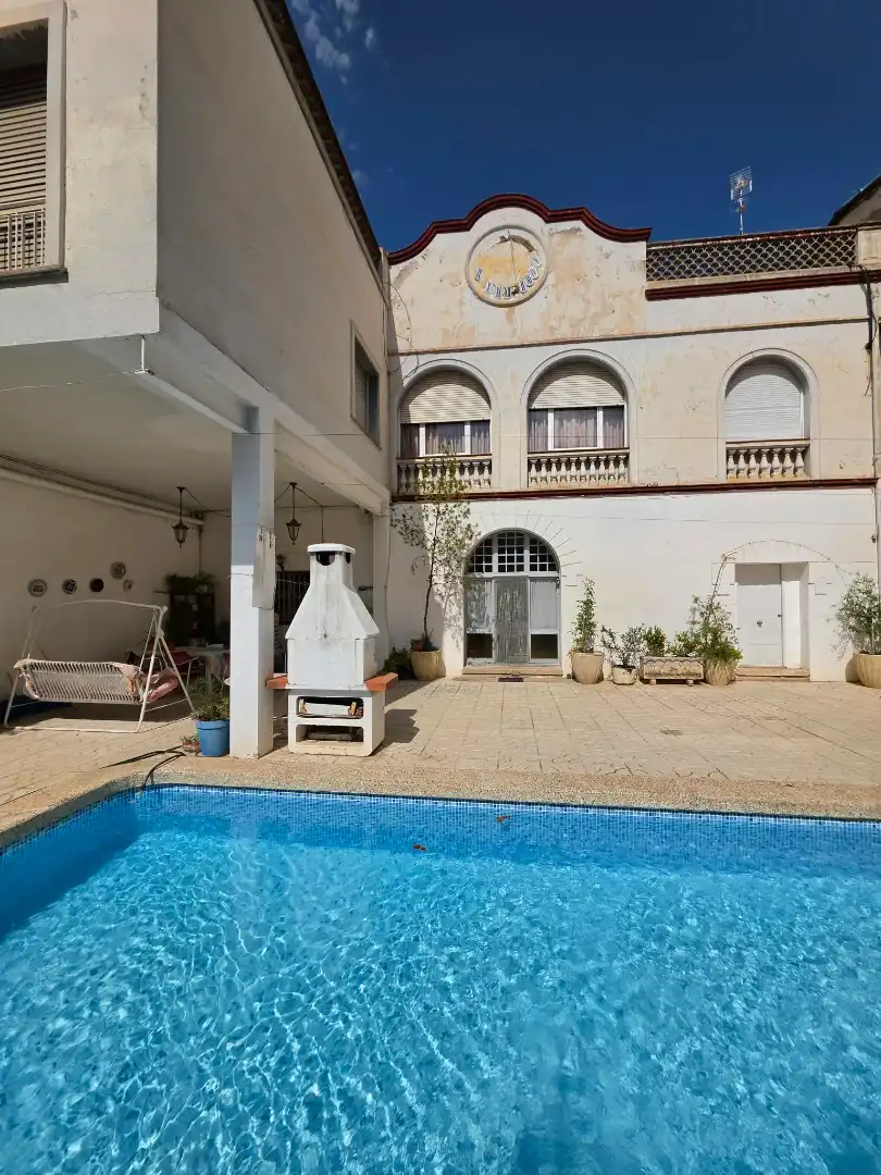 Piscina de Casa o xalet en venda en Igualada amb Aire condicionat, Calefacció i Jardí privat