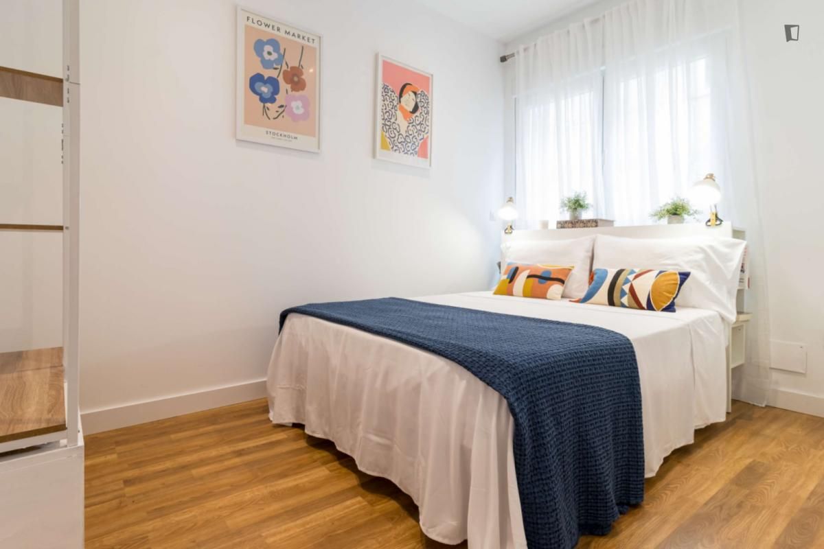 Schlafzimmer von Wohnungen miete in Santander mit Möbliert, Ofen und Waschmaschine
