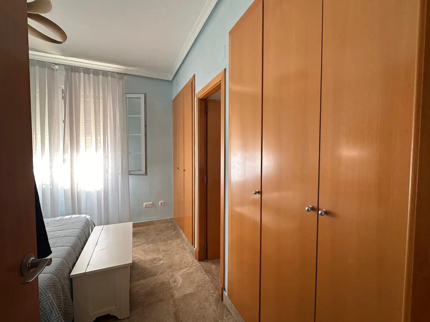 Habitación de Casa adosada en venta en Montequinto con Aire acondicionado y Calefacción