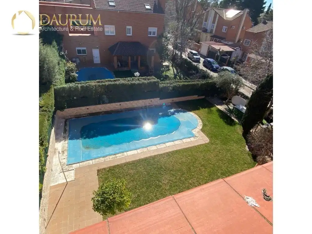 Piscina de Casa adosada en venta en Rivas-Vaciamadrid