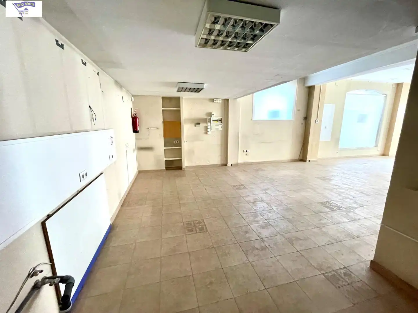 Geschaftsraum zur Miete in Albacete