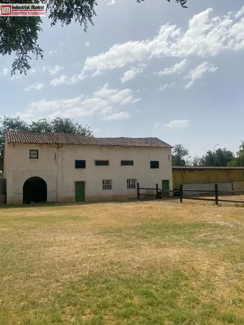 Vista exterior de Terreno industrial en venta en Aranjuez