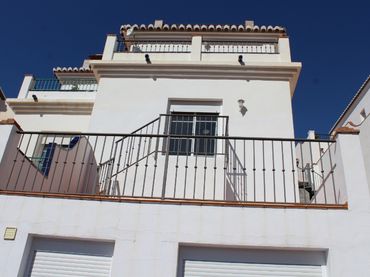 Chalet con piscina en venta en Avenida de Andalucía 15a