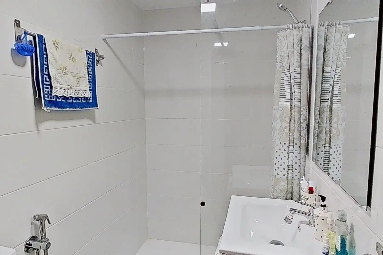 Badezimmer von Wohnungen zum Verkauf in Benidorm mit Klimaanlage, Heizung und Terrasse