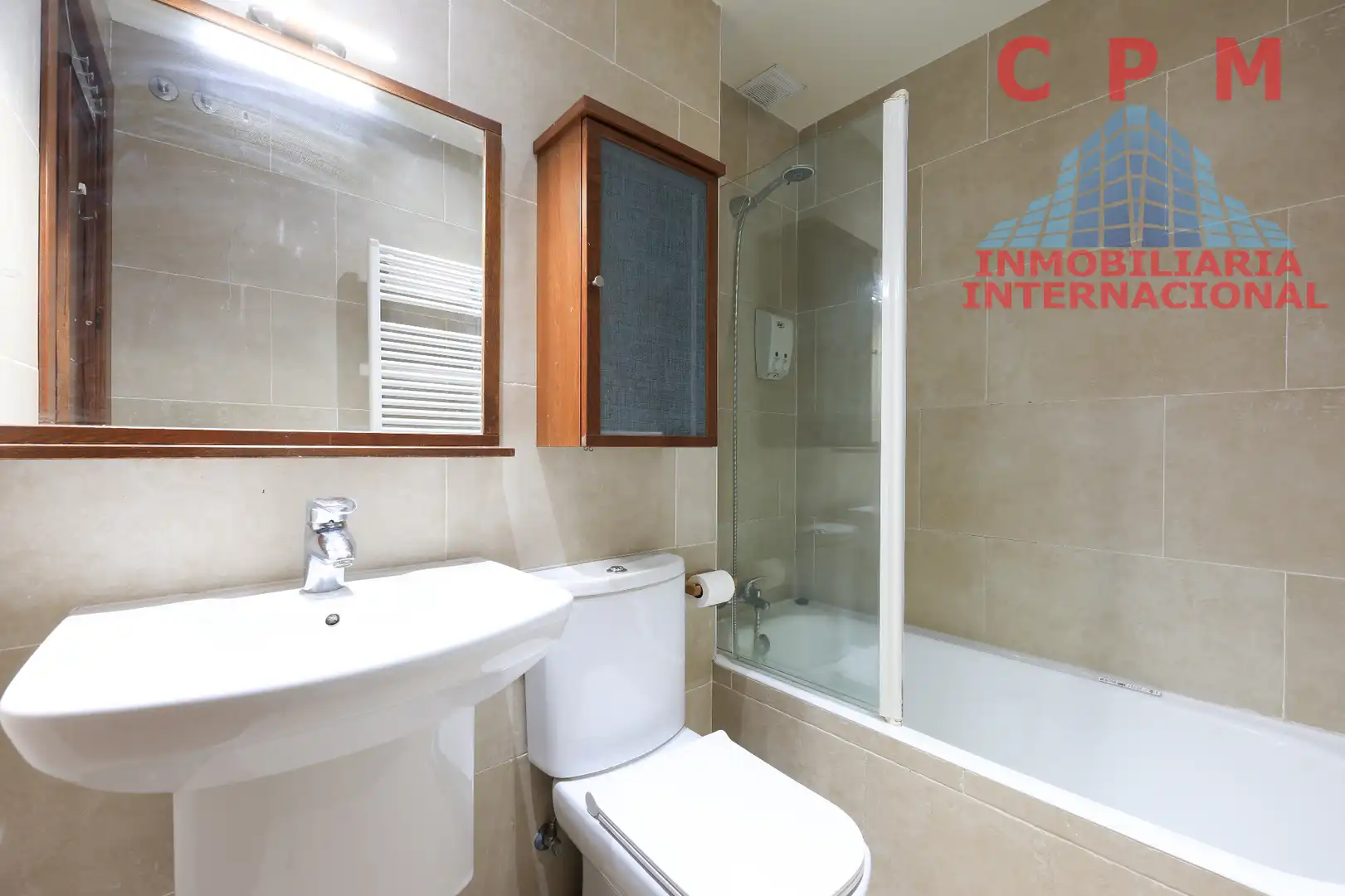 Badezimmer von Wohnung zur Miete in Pozuelo de Alarcón mit Klimaanlage, Heizung und Parkett