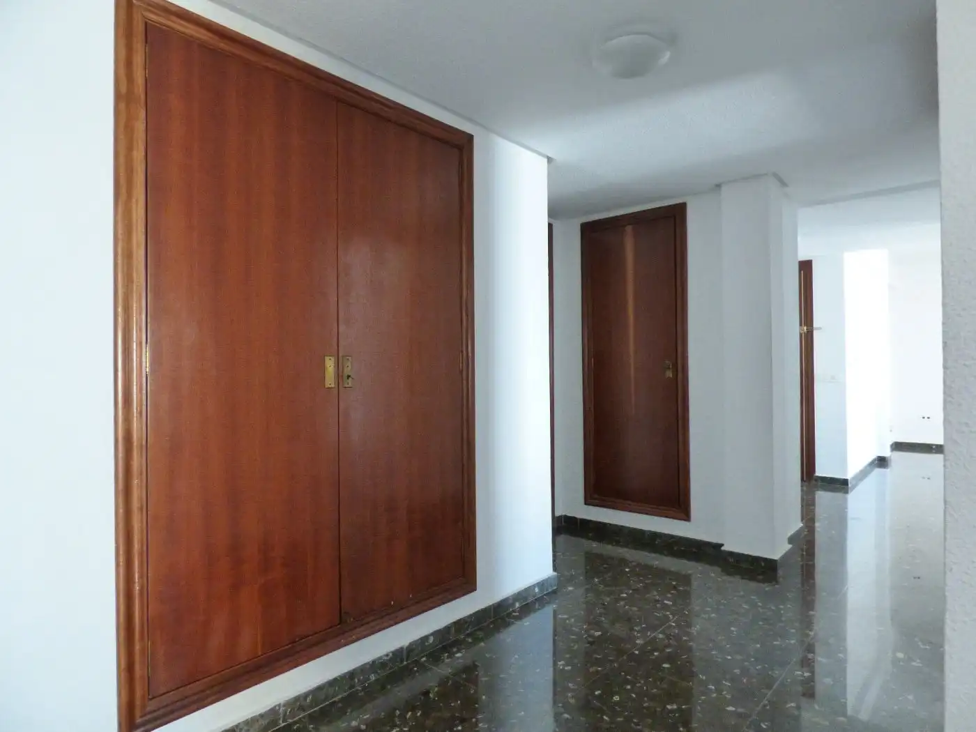 Piso de alquiler en Valencia con Aire acondicionado, Calefacción y Balcón